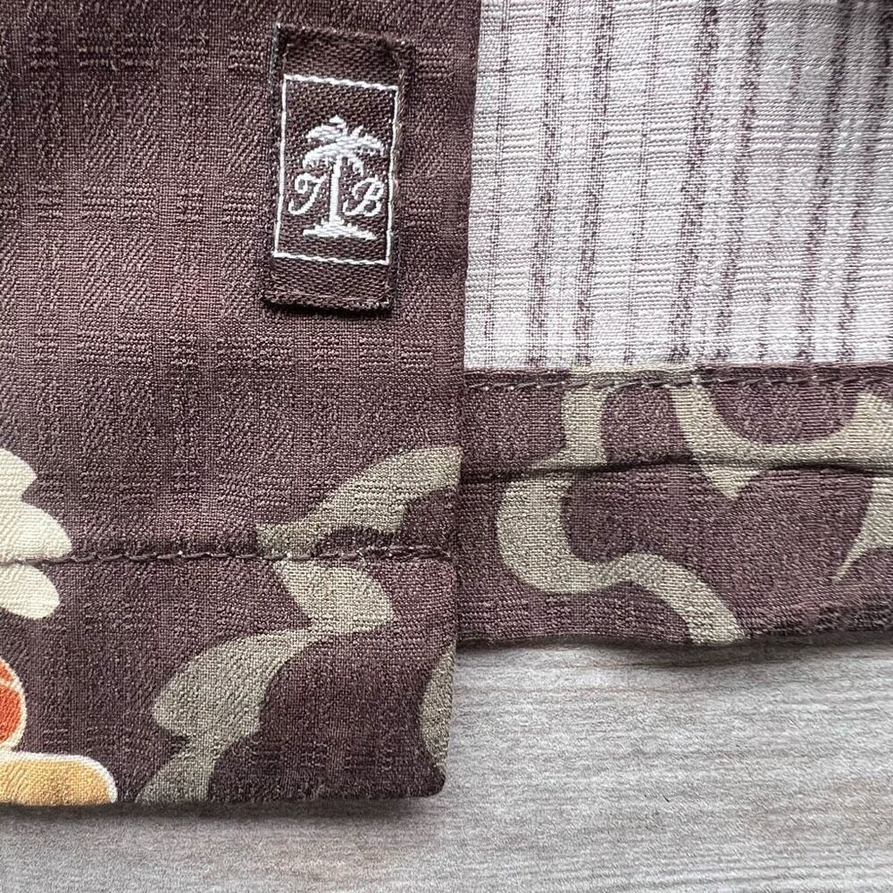 Tommy Bahama Mens Brown Floral Silk‎ Short Sleeve Hawaiian Button-Down Shirt XL - Picture 6 of 10